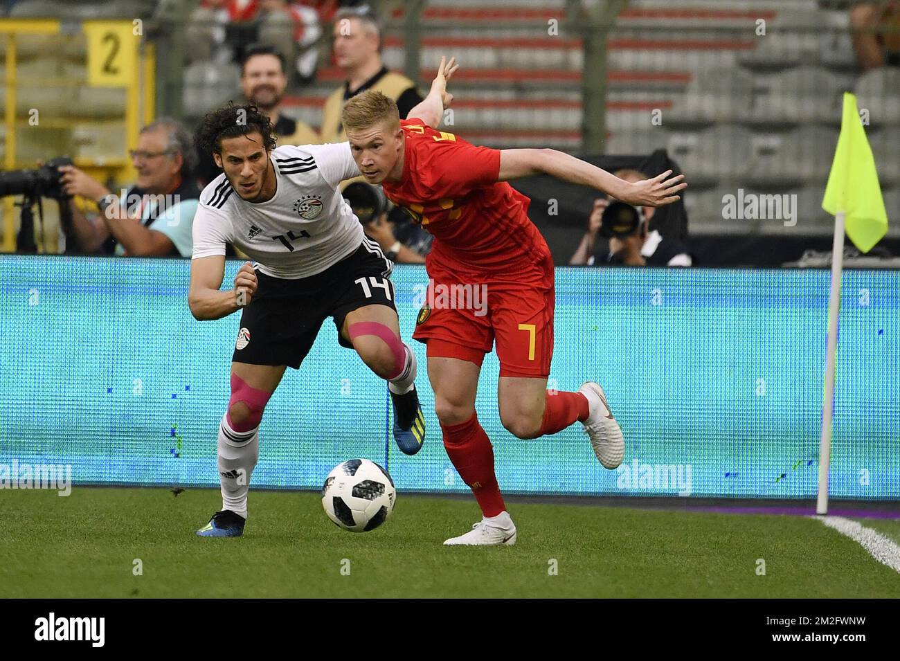 Egypt's Ramadan Sobhi and Belgium's Kevin De Bruyne fight for the ball during a friendly game between Belgium national team, The Red Devils and Egyptian national soccer team, Wednesday 06 June 2018, in Brussels. Both teams prepare the upcoming FIFA World Cup 2018 in Russia. BELGA PHOTO DIRK WAEM Stock Photo