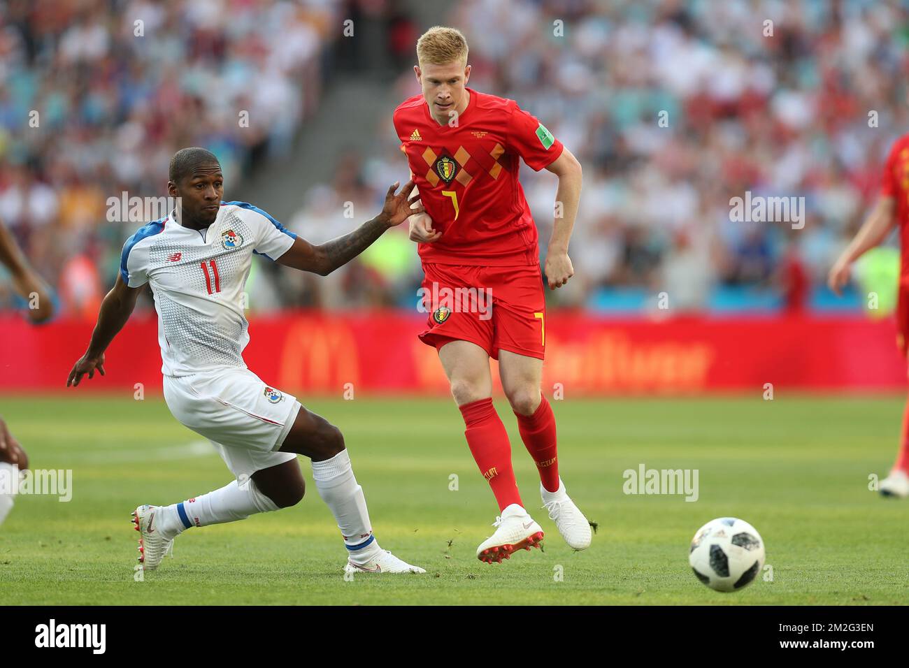 Panama's Armando Cooper and Belgium's Kevin De Bruyne fight for the ball during the first round soccer match between Belgian national soccer team the Red Devils and Panama in Group G of the FIFA World Cup 2018, in Sochi, Russia, Monday 18 June 2018. BELGA PHOTO BRUNO FAHY Stock Photo