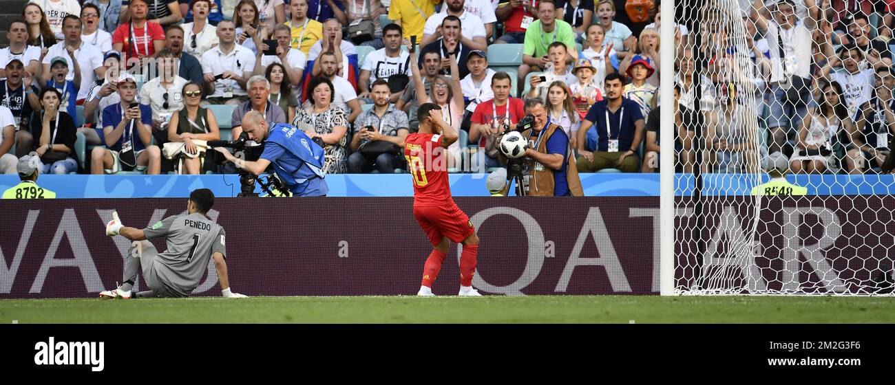 Panama's Jaime Penedo and Belgium's Eden Hazard pictured during the first round soccer match between Belgian national soccer team the Red Devils and Panama in Group G of the FIFA World Cup 2018, in Sochi, Russia, Monday 18 June 2018. BELGA PHOTO DIRK WAEM Stock Photo