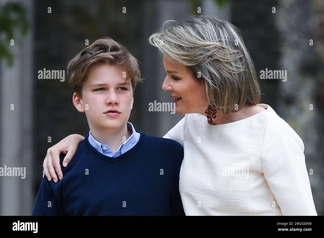 Prince Gabriel and Queen Mathilde of Belgium pictured during a photoshoot of the Belgian Royal Family's vacation at the Villers Abbey in Villers-la-Ville, Sunday 24 June 2018. BELGA PHOTO POOL FREDERIC SIERAKOWSKI  Stock Photo