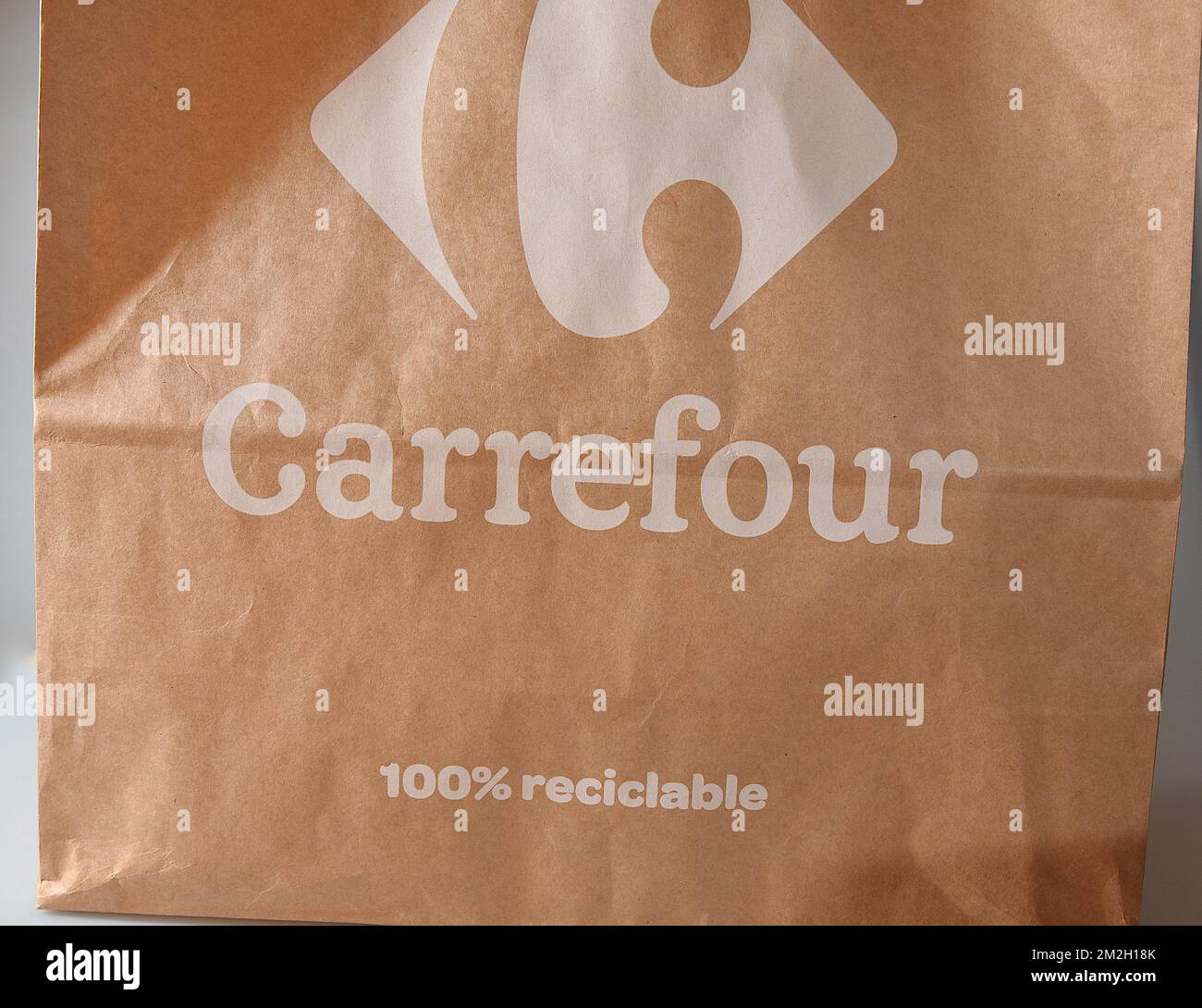 Carrefour paper shopping bags | Sacs papier Carrefour 17/07/2018 Stock Photo