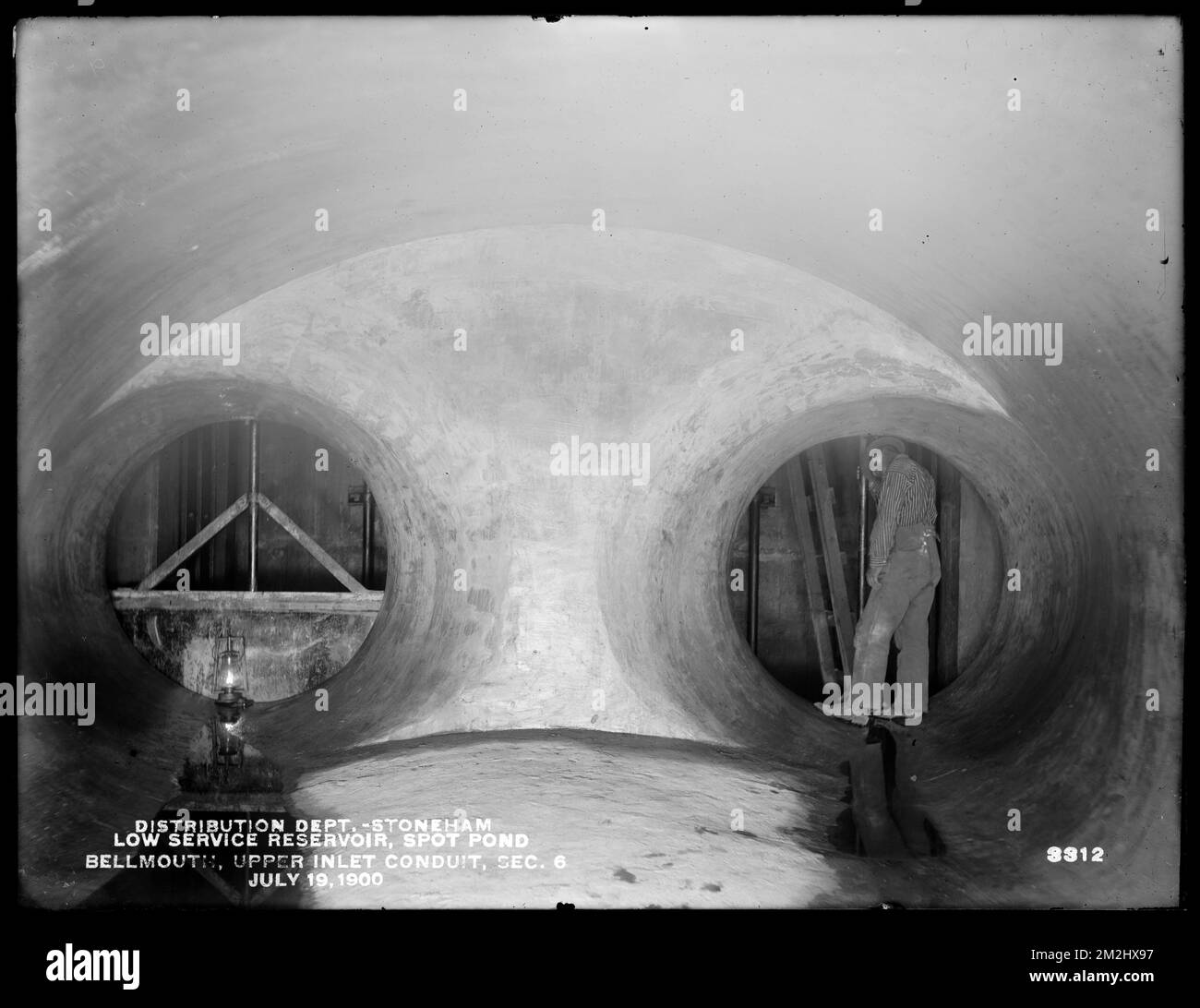 Distribution Department, Low Service Spot Pond Reservoir, bellmouth, upper inlet conduit, Section 6, Stoneham, Mass., Jul. 19, 1900 , waterworks, reservoirs water distribution structures, construction sites Stock Photo