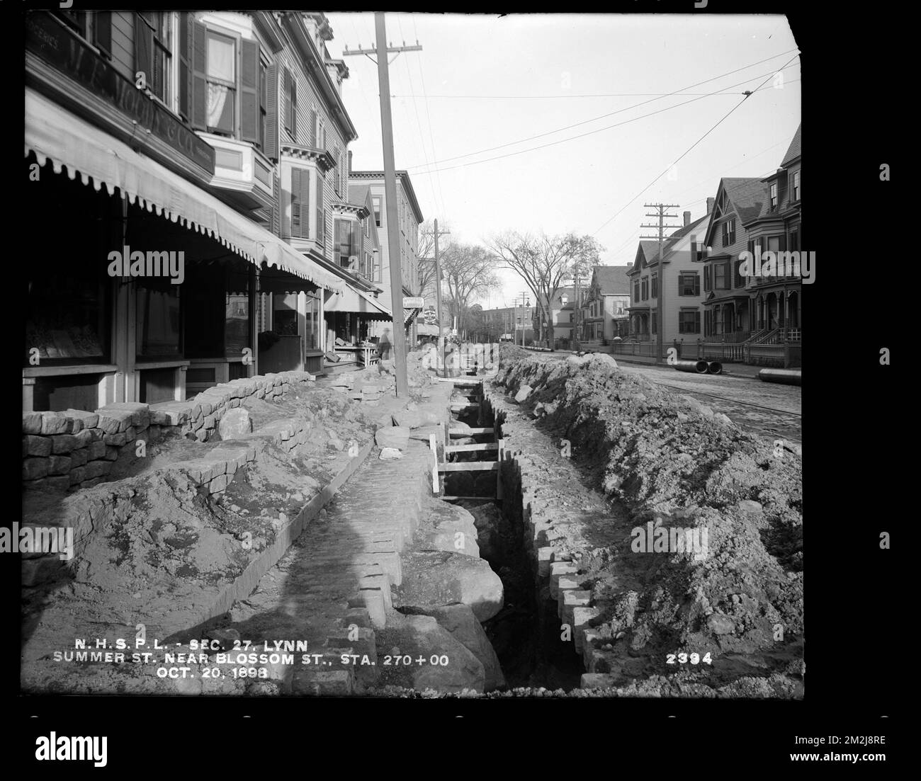 Section 00 Black and White Stock Photos & Images Alamy