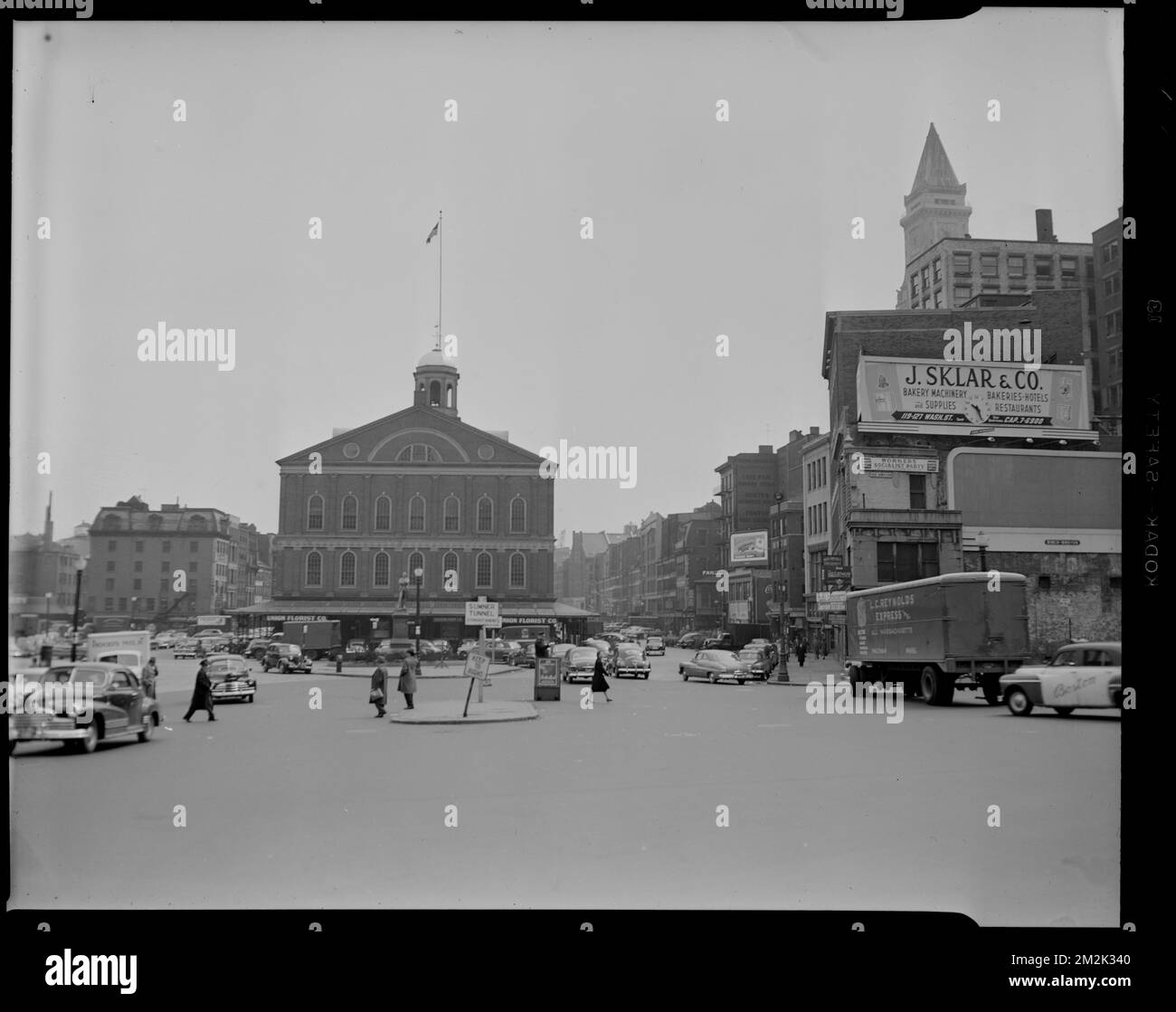 Dock Square. Faneuil Hall Square , Plazas, Cities & towns, Streets
