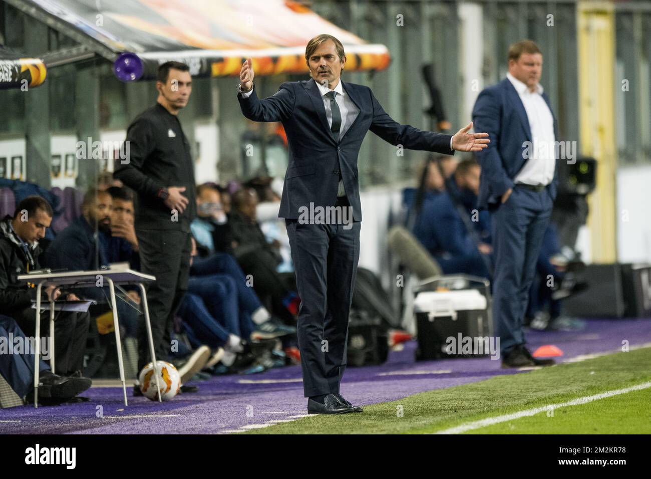 Coach Phillip Cocu of Fenerbahce Stock Photo - Alamy