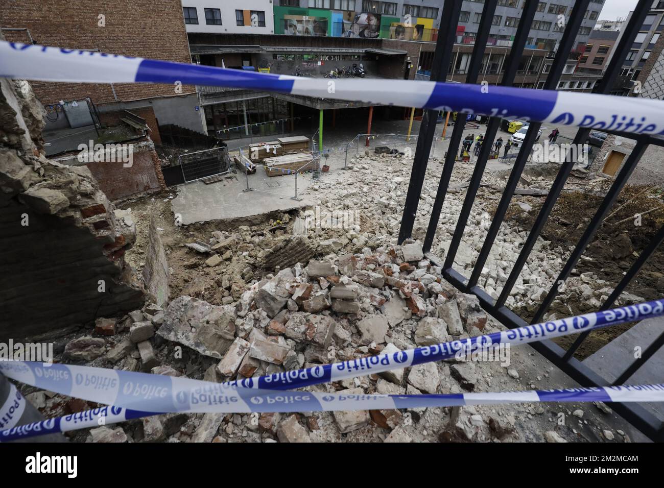 Illustration picture shows a part of the ancient Brussels enclosure wall that collapsed at the playground of a school at the rue des Alexiens/ Cellebroersstraat, in Brussels, Monday 19 November 2018. BELGA PHOTO THIERRY ROGE  Stock Photo