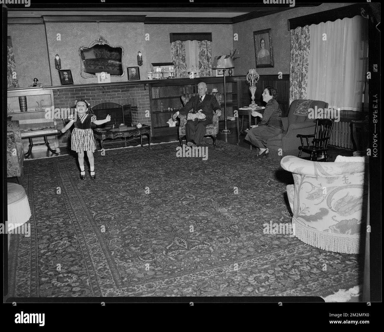 Dr. Abraham M. Mangouney , Families, Girls. Leon Abdalian Collection