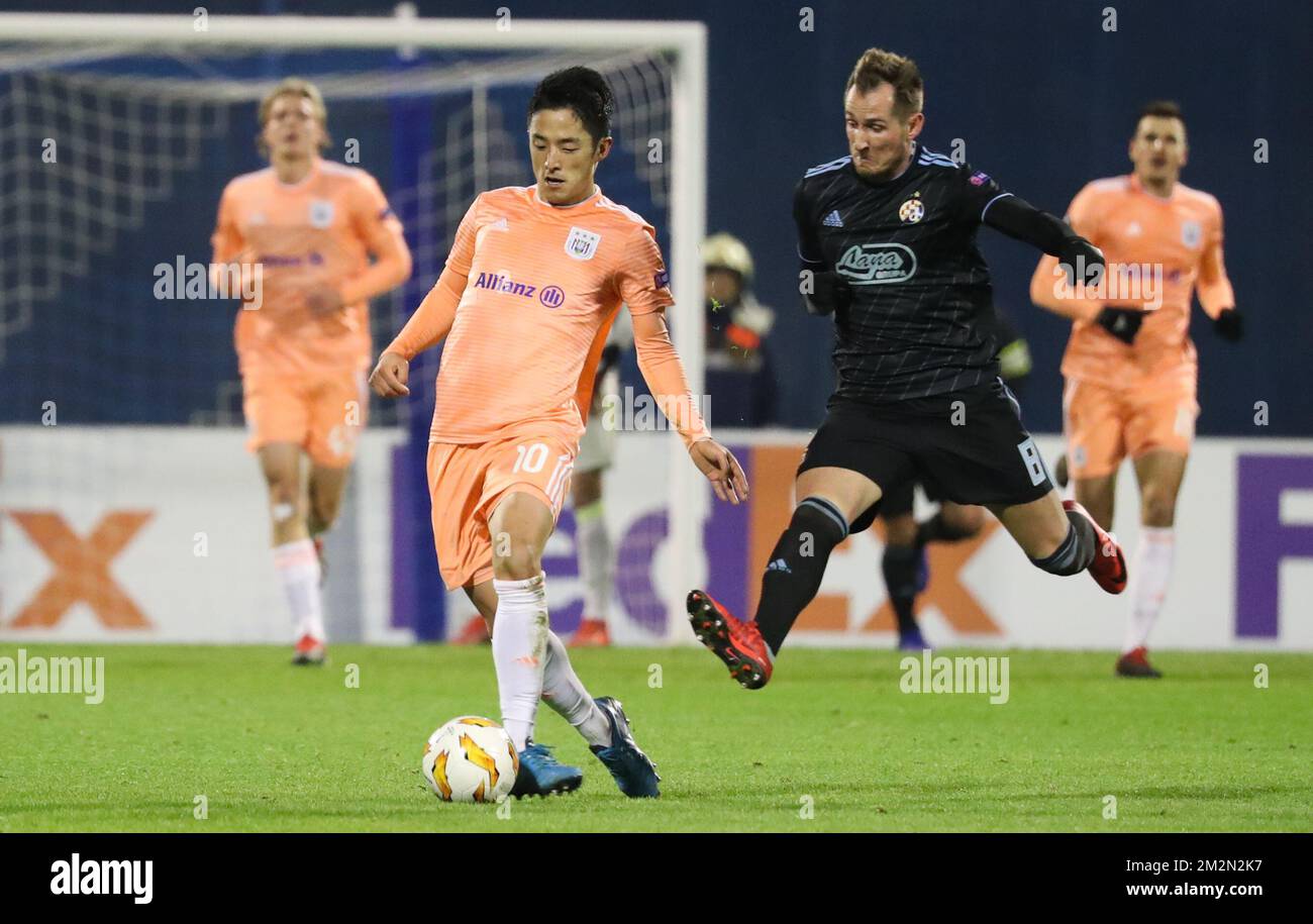 Anderlecht's Ryota Morioka and Dinamo Zagreb's midfielder Izet Hajrovic fight for the ball during the game between Belgian team RSCA Anderlecht and Croatian team Dinamo Zagreb, in Zagreb, Thursday 13 December 2018, their first round match on day six of the Europa League group stage. BELGA PHOTO VIRGINIE LEFOUR Stock Photo