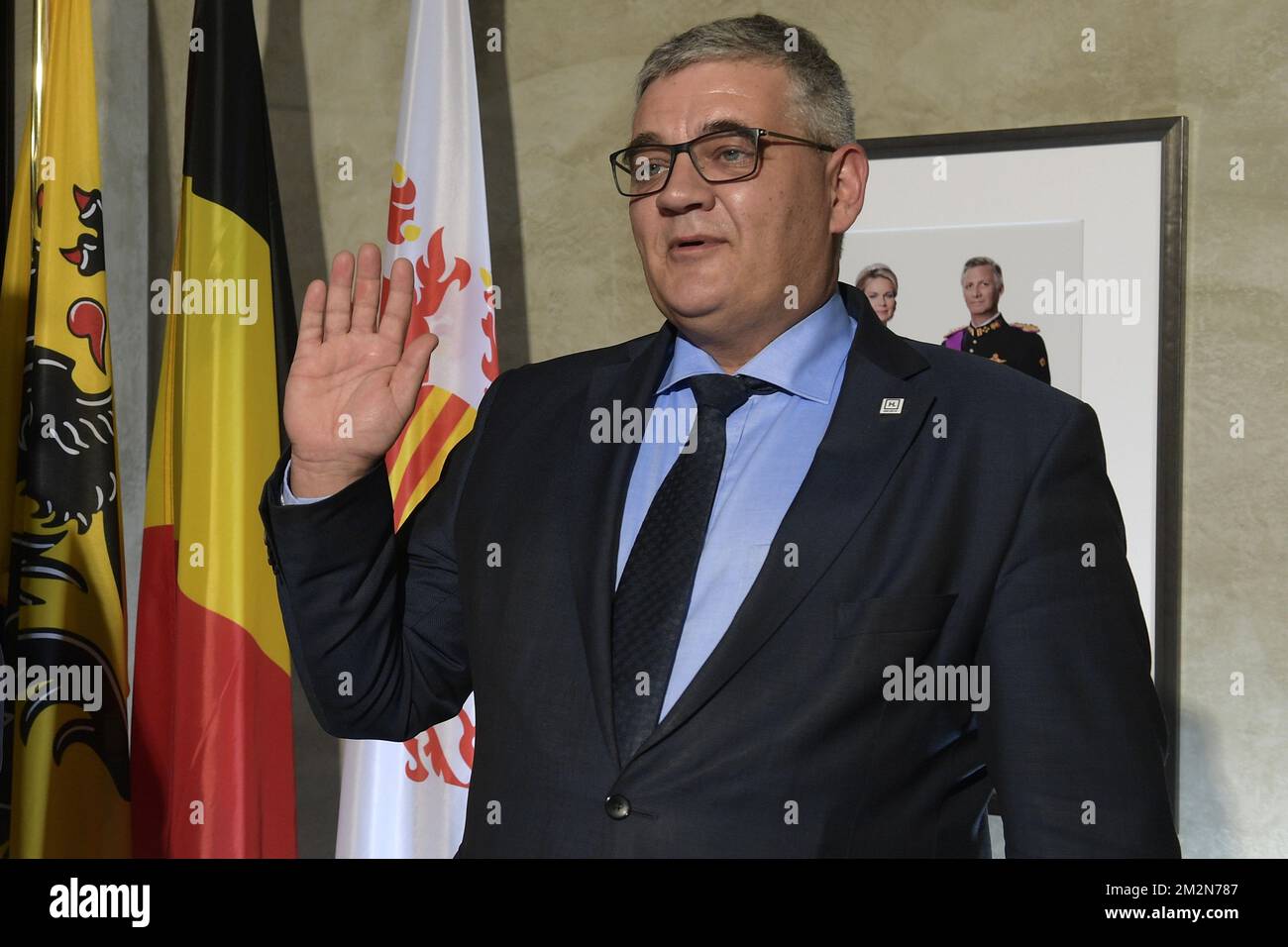 Future Hasselt mayor Steven Vandeput takes the oath during an oath ...