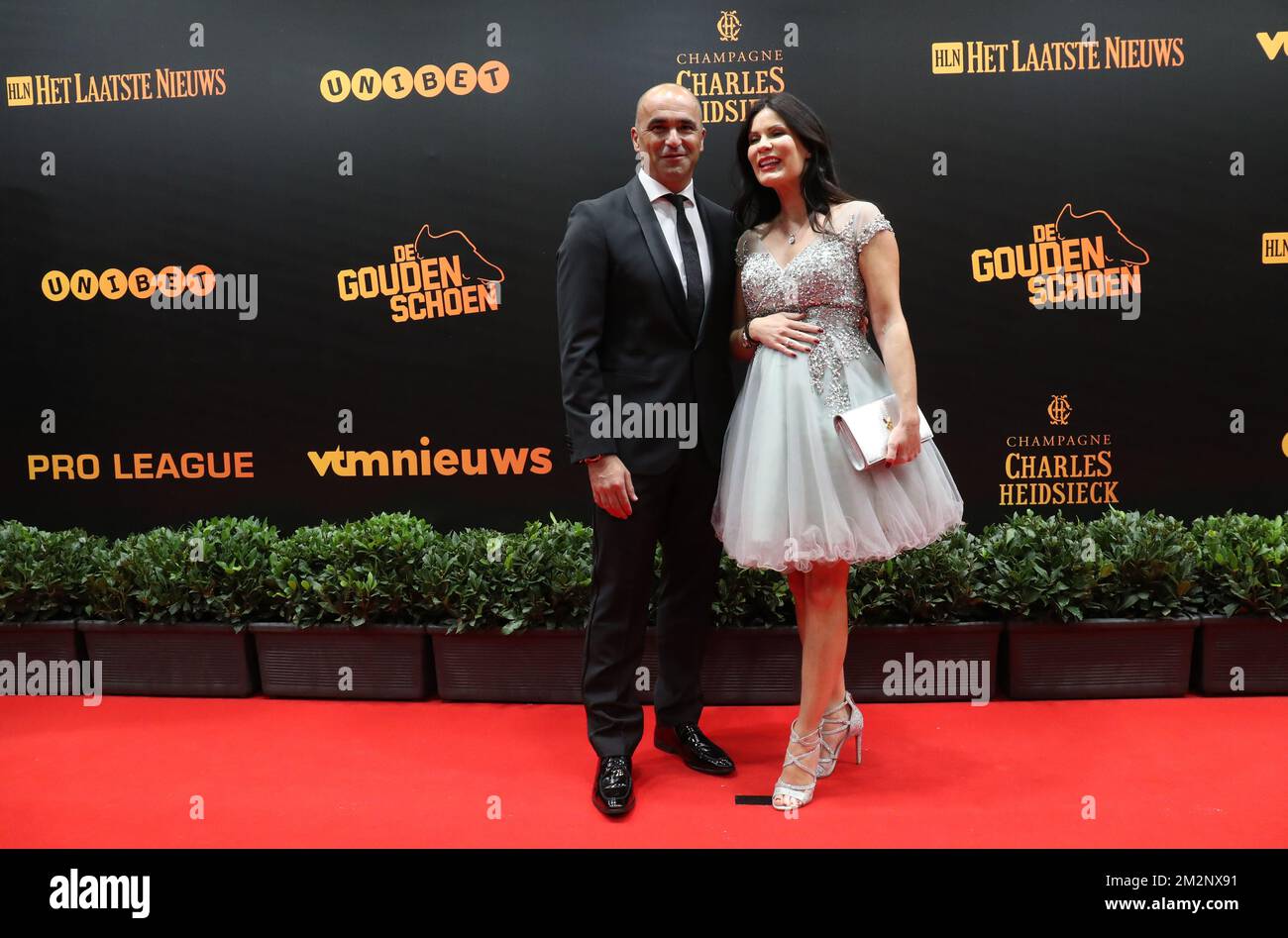 belgium-s-head-coach-roberto-martinez-and-his-wife-beth-thompson