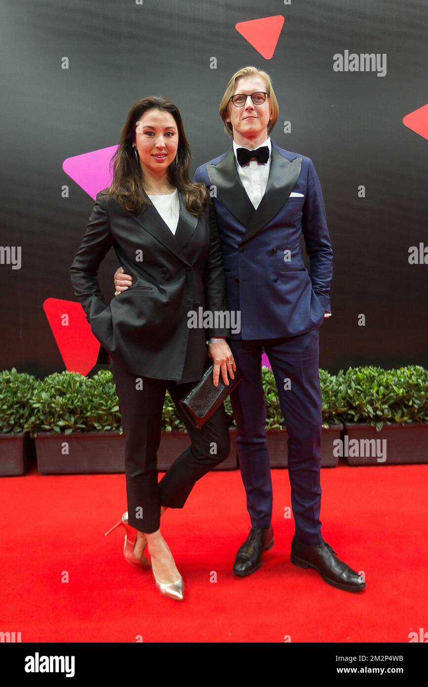 Nuria and Stijn from Blind Getrouwd pictured on the red carpet ahead of
