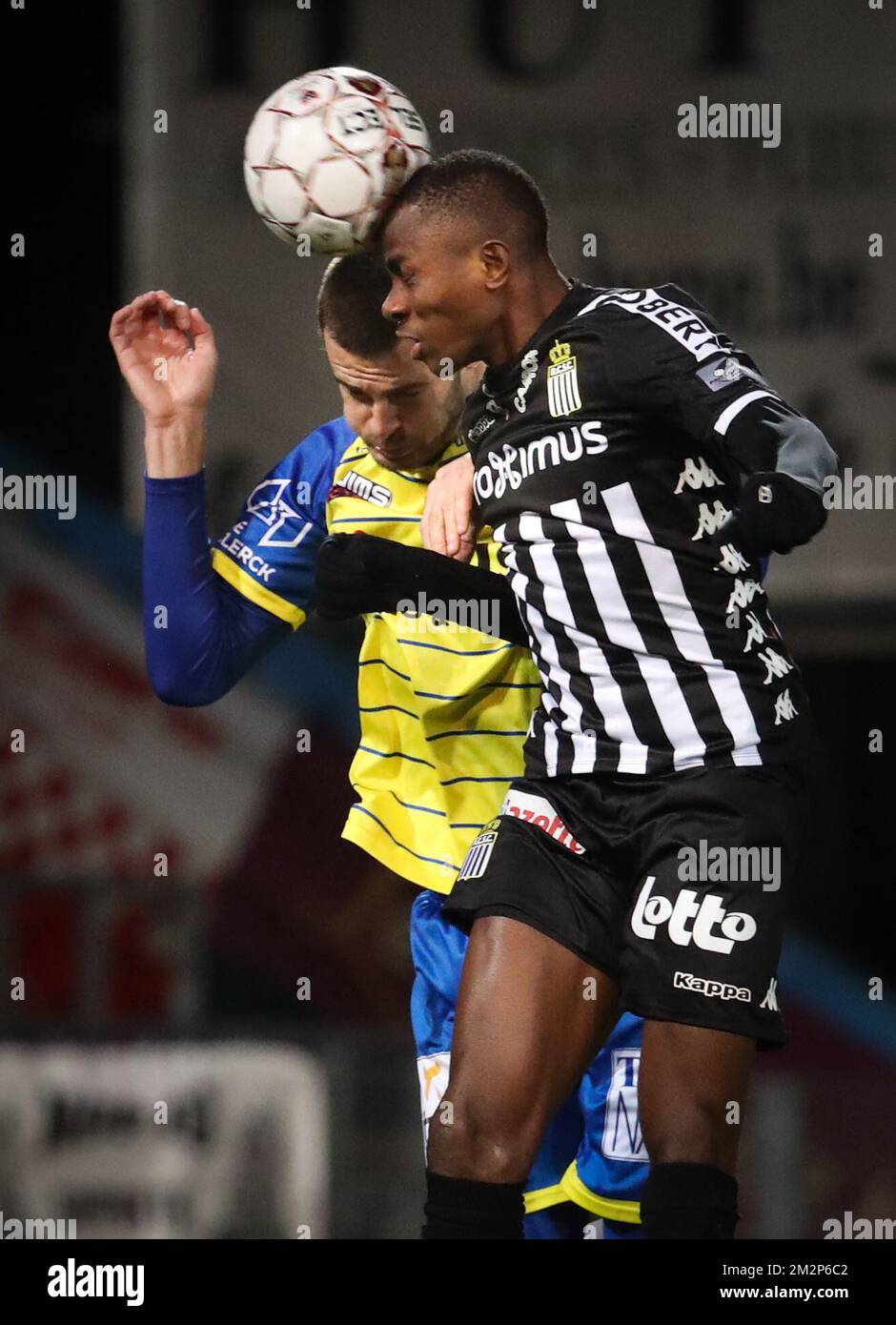 Waasland Beveren s Aleksandar Vukotic and Charleroi s Victor