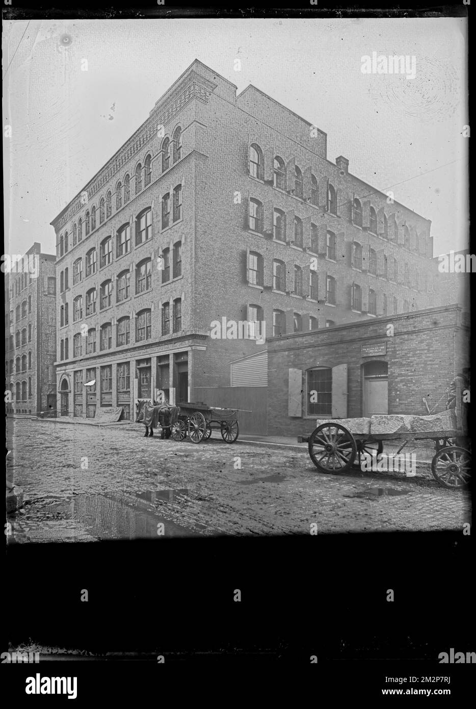 Electric Storage battery station, Edison Electric Illuminating Co. , Industrial facilities, Public utility companies, Edison Electric Illuminating Company of Boston, Boston Wharf Company Collection Stock Photo