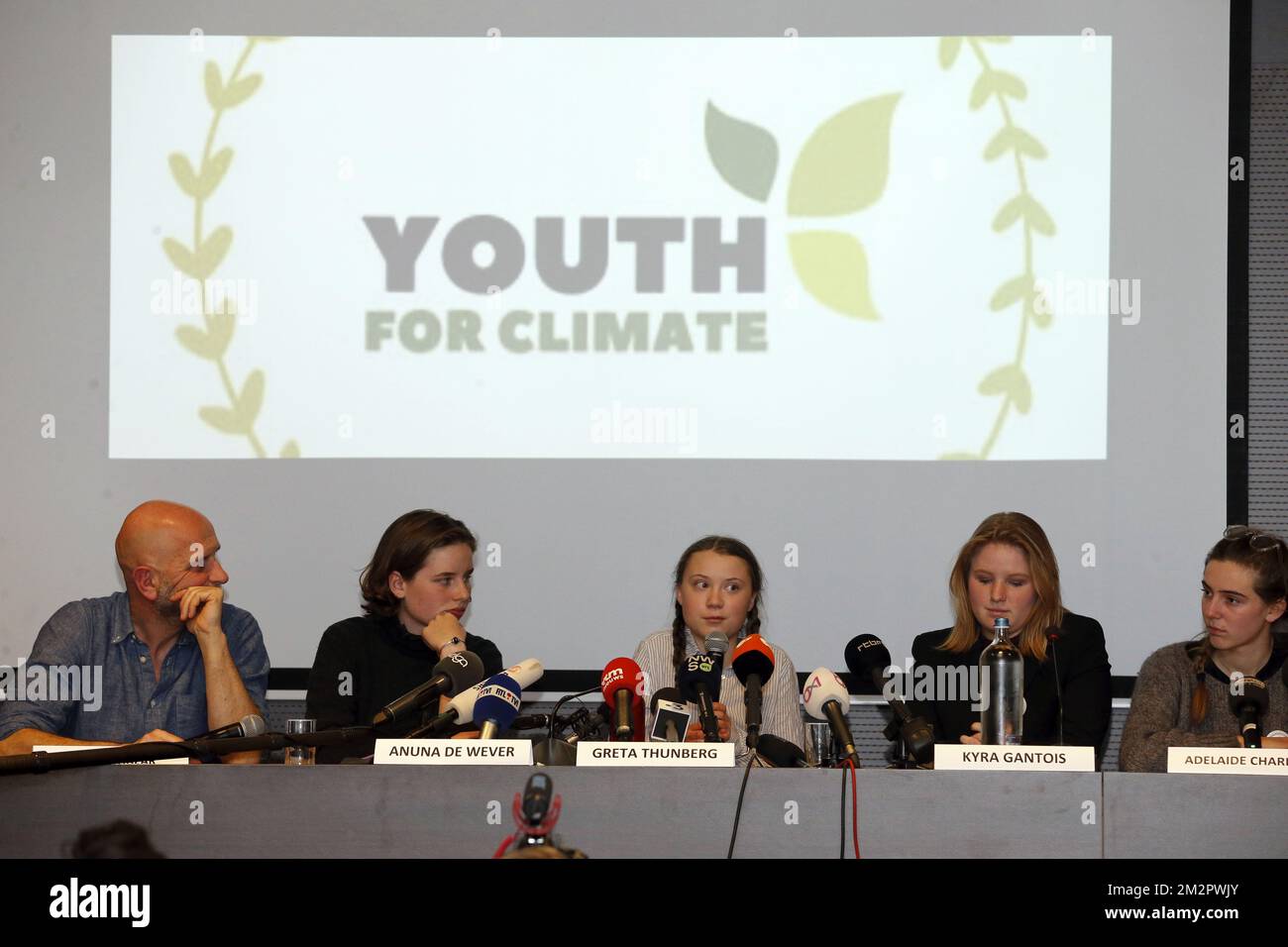 Nic Balthazar, Climate activist Anuna De Wever, Swedish climate activist Greta Thunberg, Climate activist Kyra Gantois and Climate activist Adelaide Charlier pictured during a press conference following a student strike action, organized by 'Youth For Climate', urging pupils to skip classes to protest a lack of climate awareness, Thursday 21 February 2019 in Brussels. This marks the seventh consecutive week youths take the streets on Thursday. The action is inspired by the 'School Strike' of Swedish 15-year-old Greta, joining the protests in Brussels today. BELGA PHOTO NICOLAS MAETERLINCK  Stock Photo