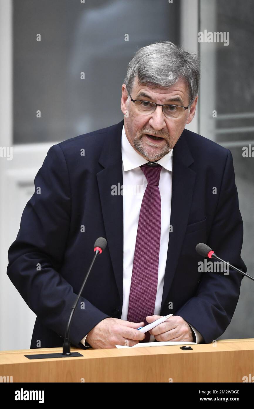 N-VA's Wilfried Vandaele pictured during a plenary session at the Flemish Parliament in Brussels, Wednesday 22 May 2019. BELGA PHOTO DIRK WAEM Stock Photo