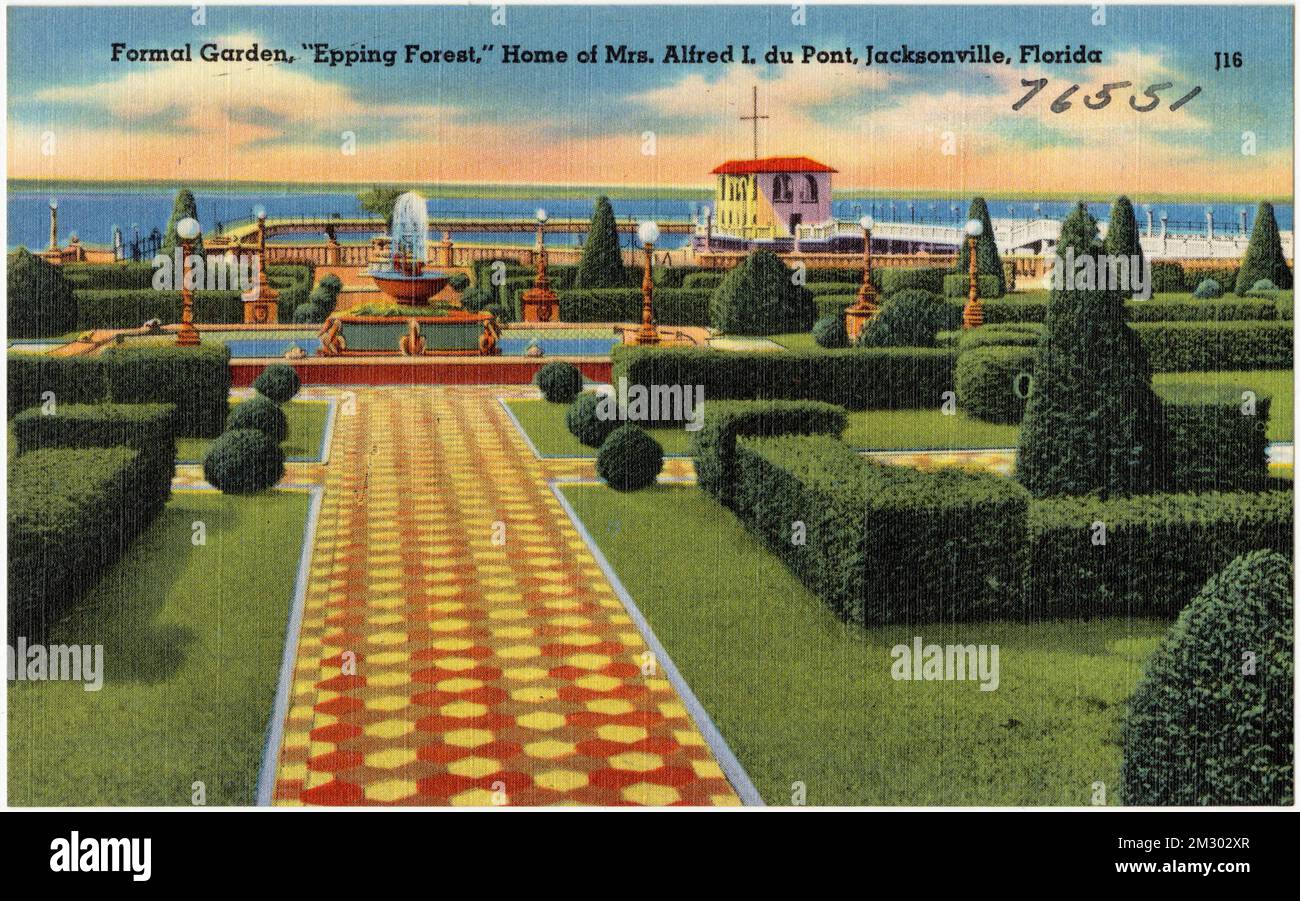 Formal garden, 'Epping Forest,' home of Mrs. Alfred I. du Pont