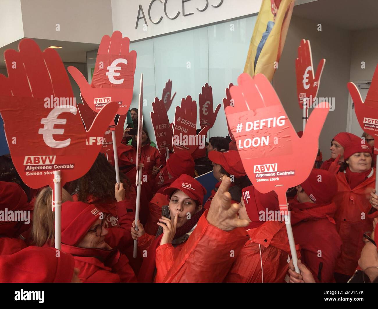 Illustration picture shows housekeepers from the 'titre-service' sector protesting in the street of Brussels, on Thursday 28 November 2019. The protest has the support of the FGTB / ABVV and the CSC / ACV. BELGA PHOTO NILS QUINTELIER Stock Photo