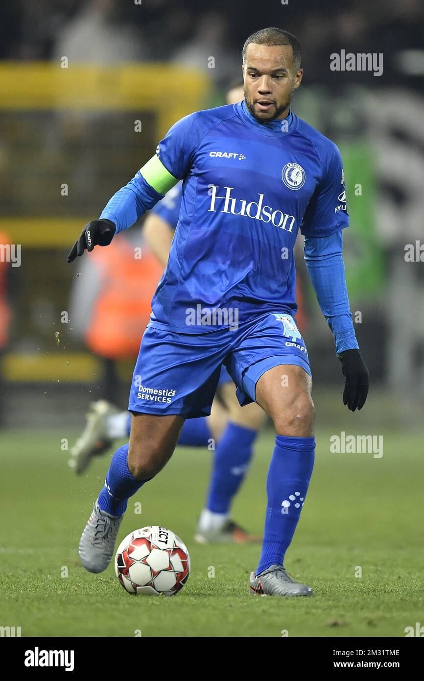 Gent's Vadis Odjidja-Ofoe pictured in action during a soccer game between  JPL clubs Sporting Charleroi vs KAA Gent, Wednesday 04 December 2019 in  Charleroi, in the 1/8th final of the 'Croky Cup'