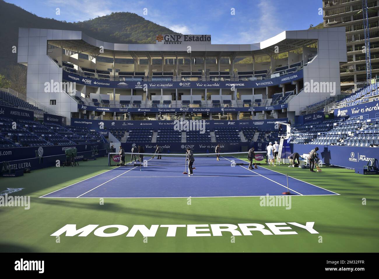 Gnp hires stock photography and images Alamy