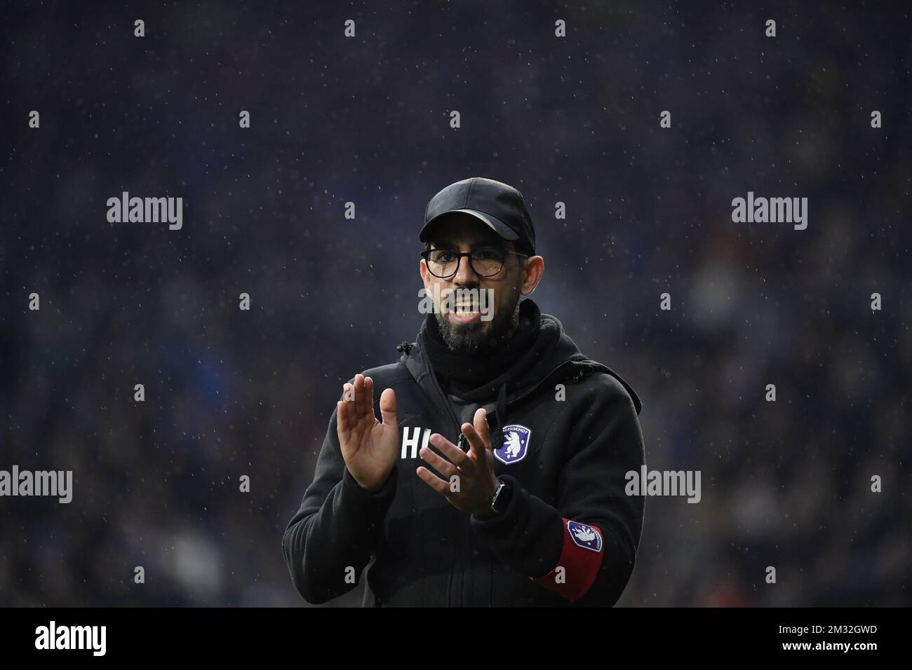 Beerschot's head coach Hernan Losada reacts during a soccer game