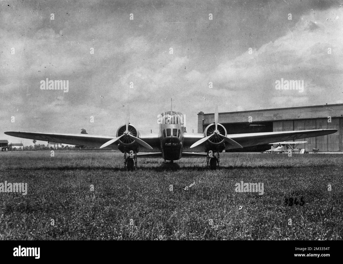 Bombardiere medio hi-res stock photography and images - Alamy