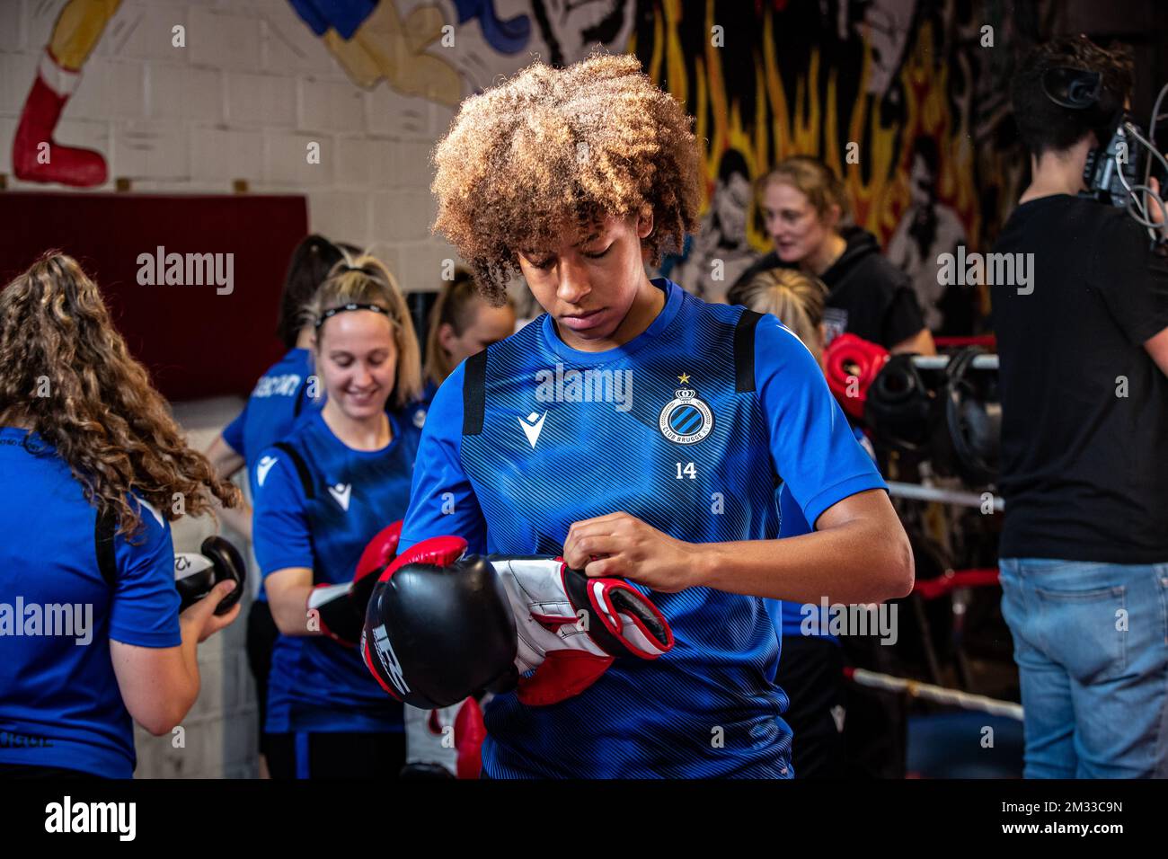 Club YLA's Tracy Furo pictured during a boxing training session for the Club Brugge Dames women's soccer team, at the boxing gym of Belgian Persoon in Lichtervelde, Friday 18 September 2020. BELGA PHOTO KURT DESPLENTER Stock Photo