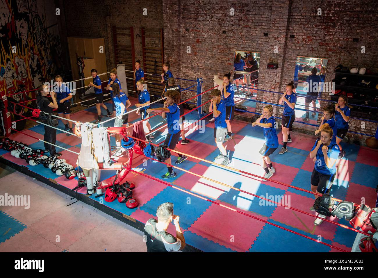 Club YLA's players pictured during a boxing training session for the Club Brugge Dames women's soccer team, at the boxing gym of Belgian Persoon in Lichtervelde, Friday 18 September 2020. BELGA PHOTO KURT DESPLENTER Stock Photo