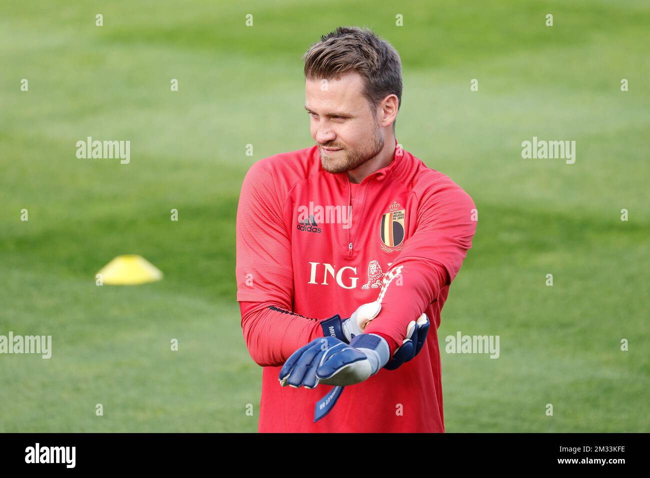 Belgium's goalkeeper Simon Mignolet pictured during a training session of the Belgian national soccer team Red Devils, part of the preparations for the upcoming games, Wednesday 07 October 2020 in Tubize. Tomorrow the team will meet Ivory Coast in a friendly fixture, later they'll be playing two European Cup 2020 qualification games against England and Iceland. BELGA PHOTO BRUNO FAHY Stock Photo