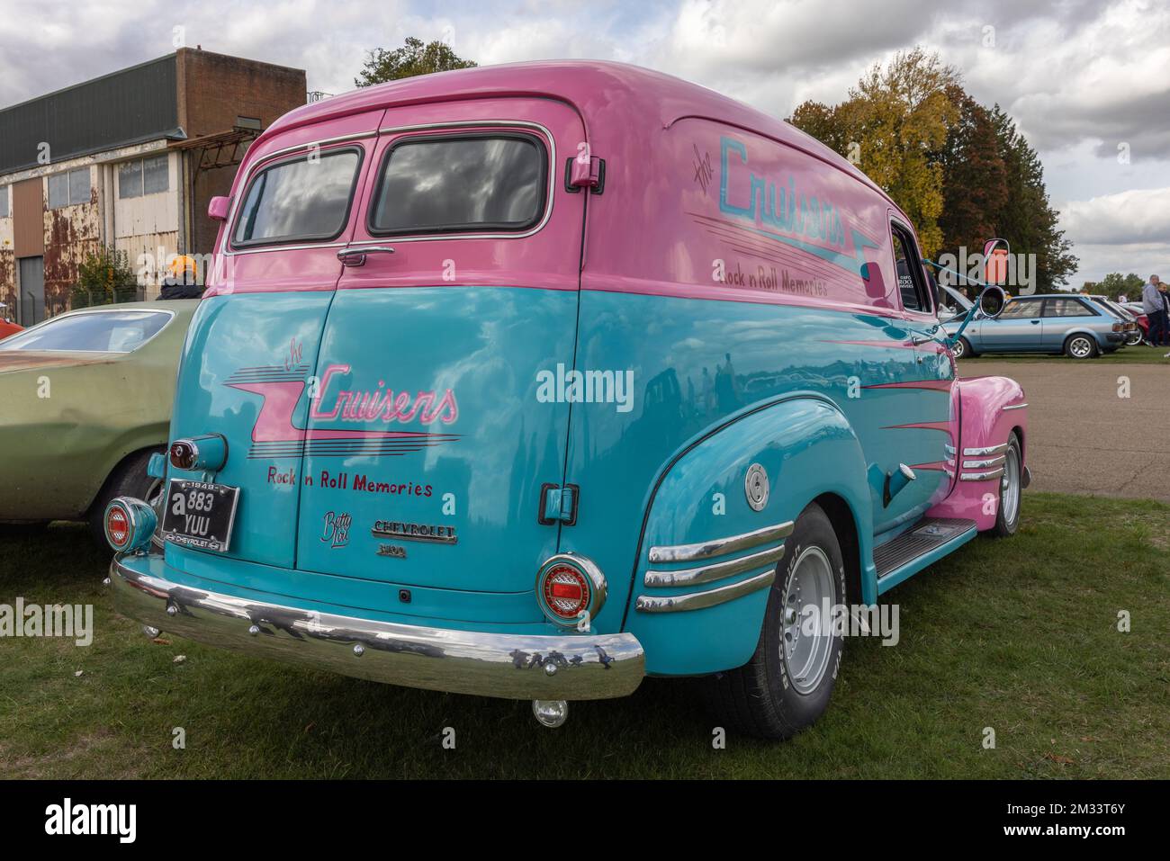 1948 Chevrolet Suburban  Lowrider trucks, Classic cars trucks