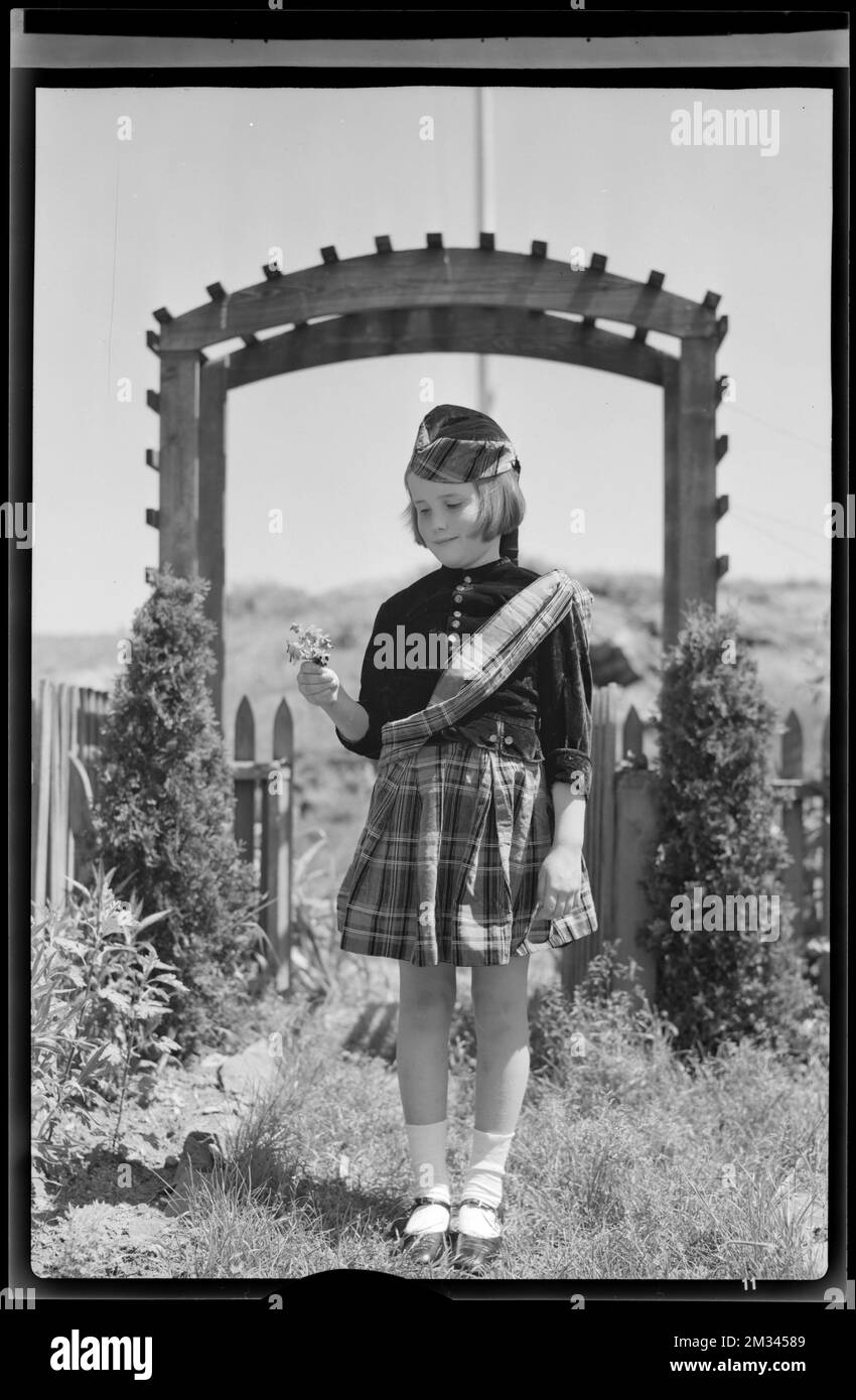 Girl with flowers , Arbors Bowers. Samuel Chamberlain Photograph Negatives Collection Stock Photo