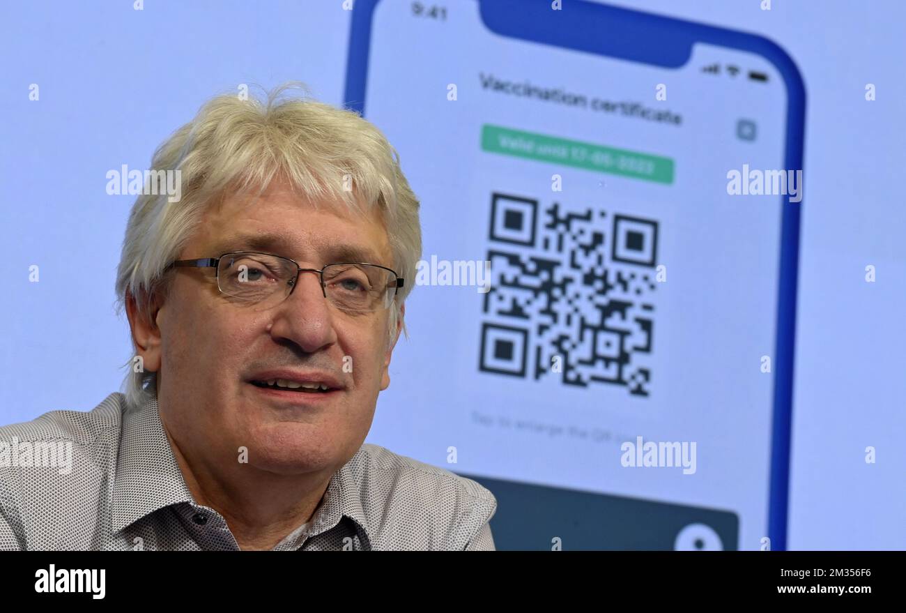 eHealth-platform Frank Robben pictured during a press presentation of the Covid certificate by Digitaal Vlaanderen and the eHealth-platform, in Brussels, Wednesday 16 June 2021. From July first, it will be easier to travel inside Europe with this covid certificate which can show a proff of vaccination or the result of PCR but also rapid test. BELGA PHOTO ERIC LALMAND Stock Photo