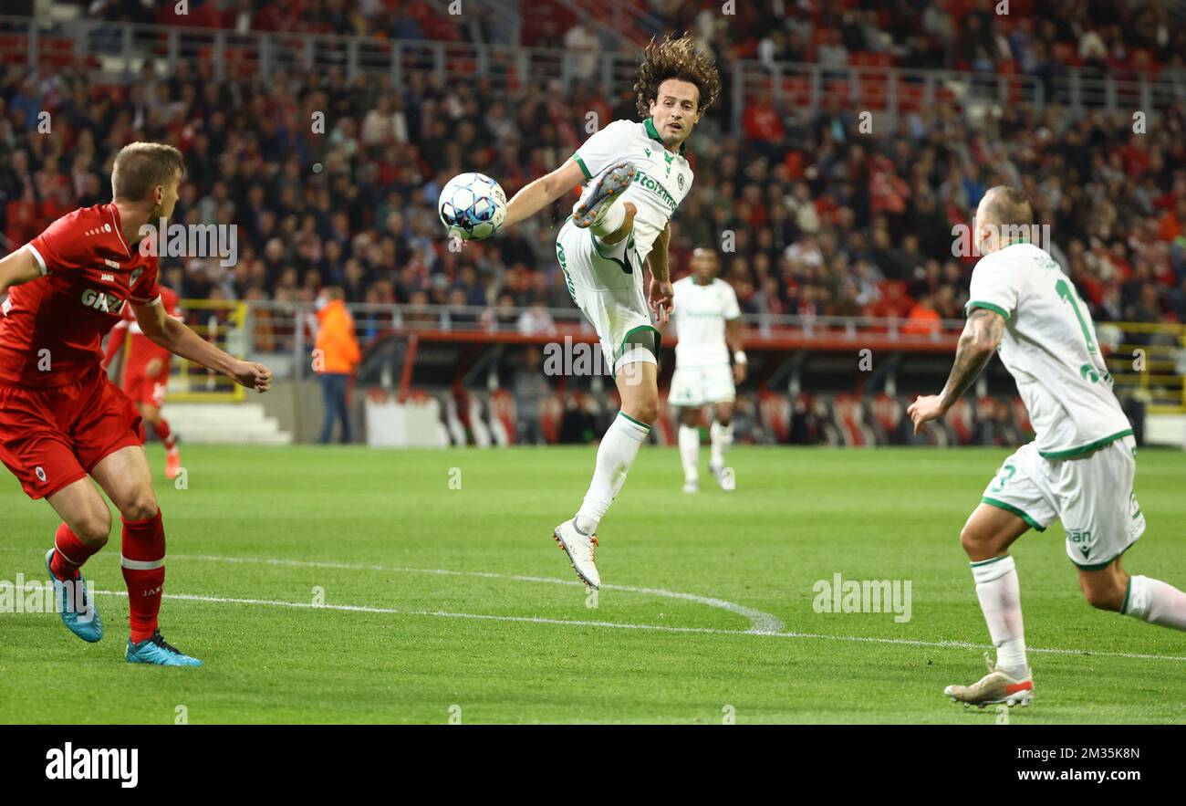 Omonoia's Mikkel Diskerud pictured in action during a soccer game between Belgian team Royal Antwerp FC and Cyprus club Omonia Nicosia, Thursday 26 August 2021 in Antwerp, the return leg of the play-off for the Europa League competition. BELGA PHOTO DAVID PINTENS Stock Photo