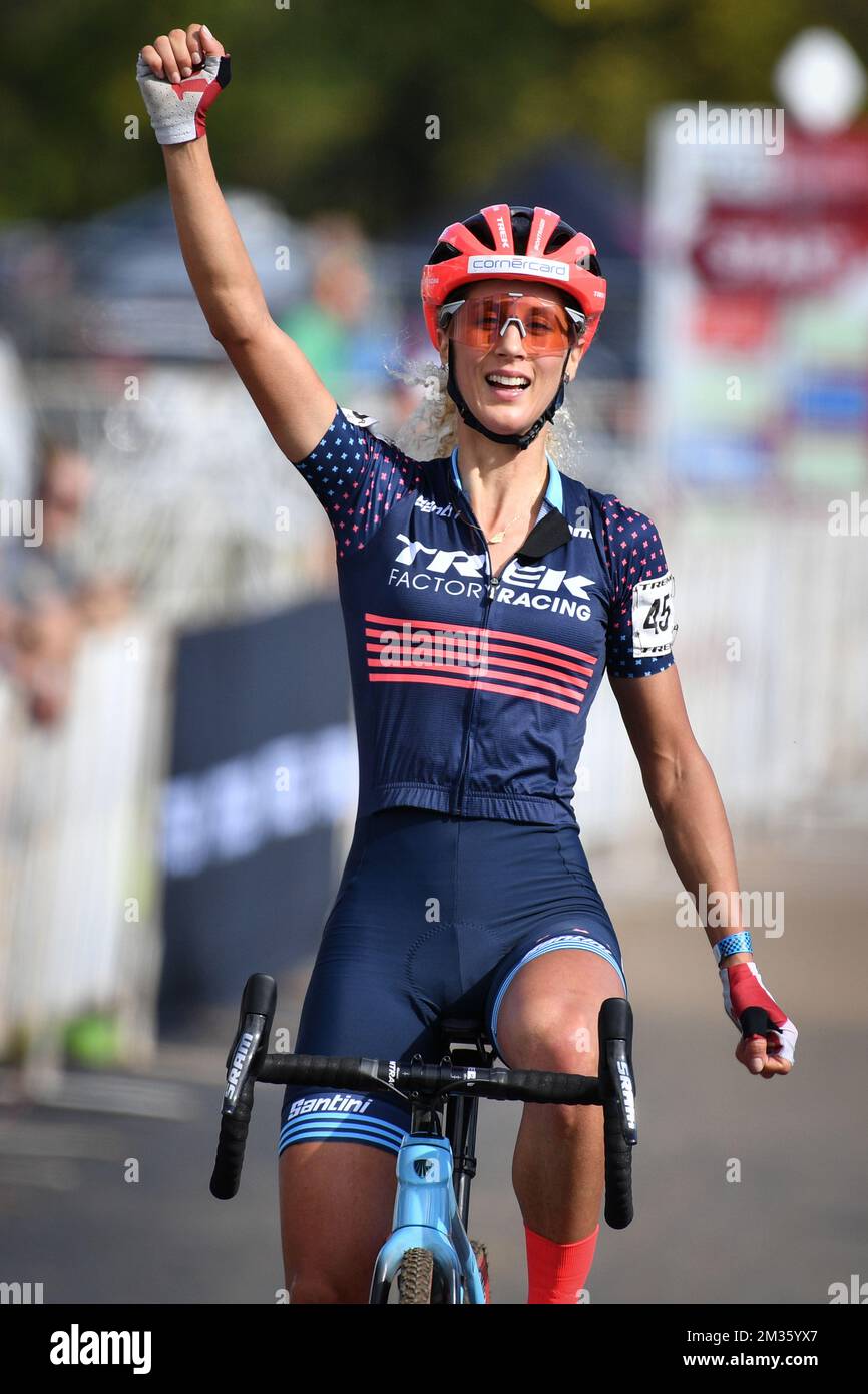 Swiss Jolanda Neff celebrates as she crosses the finish line to win the