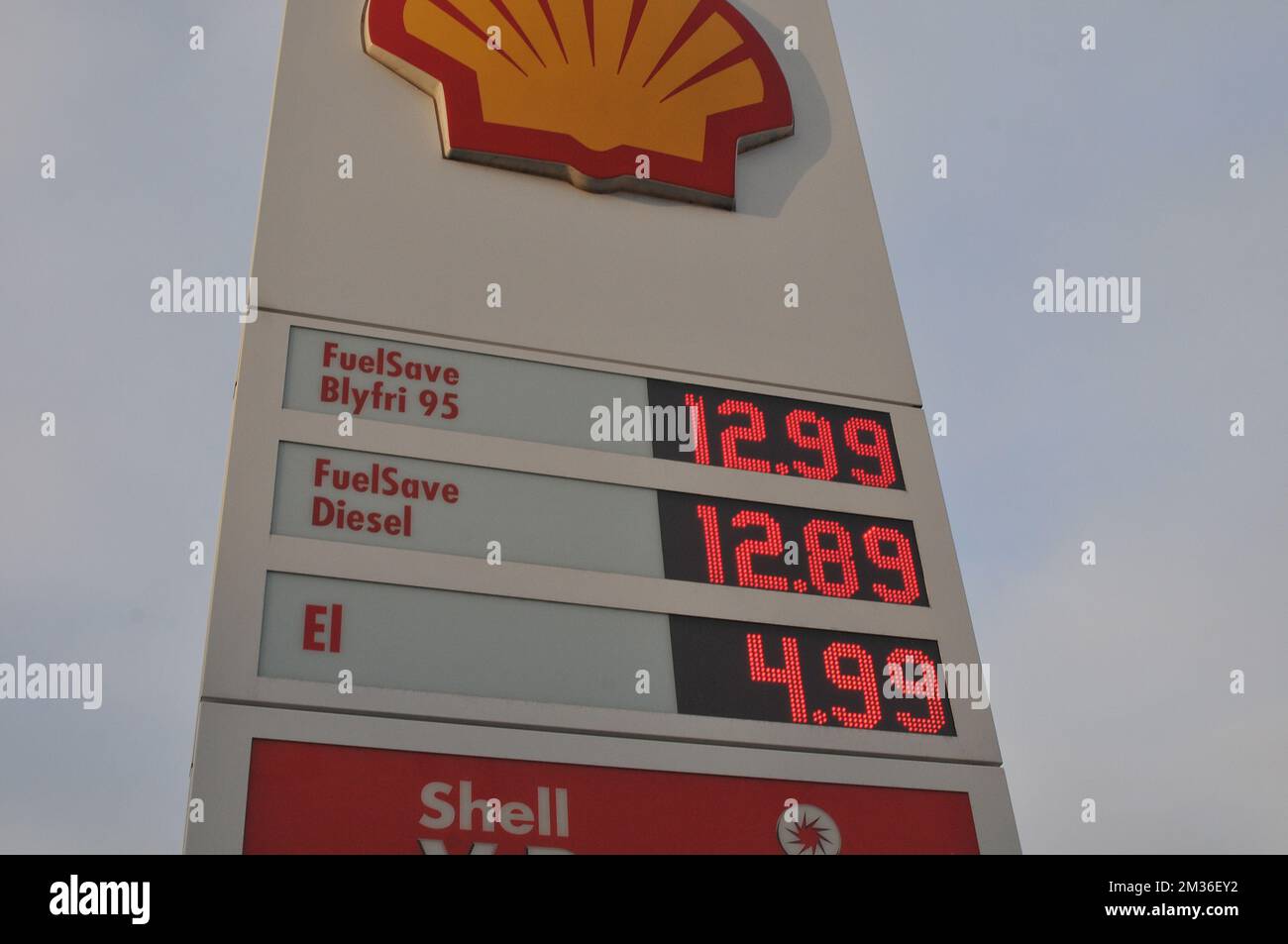Copenhagen/Denmark/14 December 2022/Shell gasoline station in danish