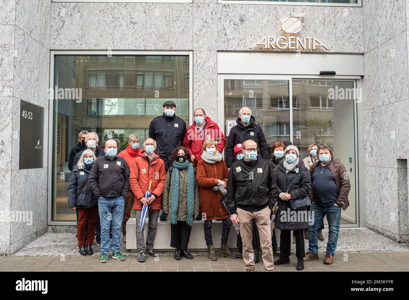 Illustration picture shows a group of plaintiffs during a protest action of clients of the Argenta bank who fell victim to phishing and spoofing fraud, Thursday 25 November 2021 in Antwerp. BELGA PHOTO JONAS ROOSENS Stock Photo