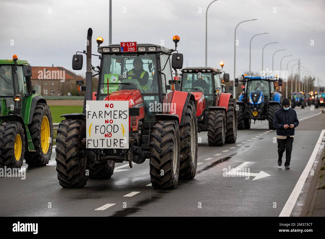 Illustration picture shows a sign that reads 'No Farmers No Food No Future' on a tractor during a protest of farmers against the lack of decisions in the nitrogen emission crisis, Wednesday 01 December 2021 in Roeselare. The farmers are taking their tractors to the street, to demand decisions in the plans to reduce nitrogen emission. BELGA PHOTO KURT DESPLENTER Stock Photo