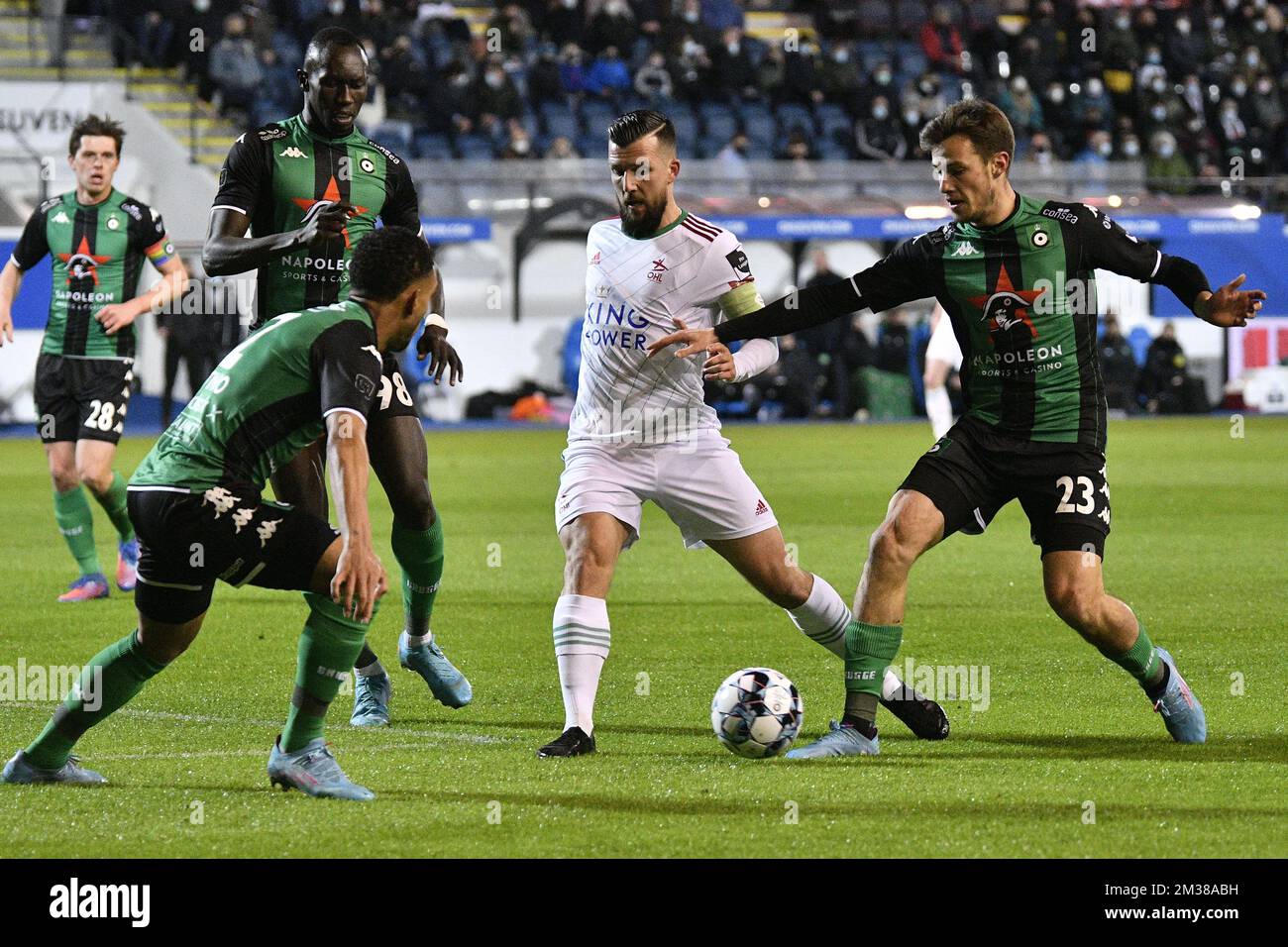 Cercle's Victor Da Silva Vitinho, Cercle's Elimane Franck Kanoute, OHL