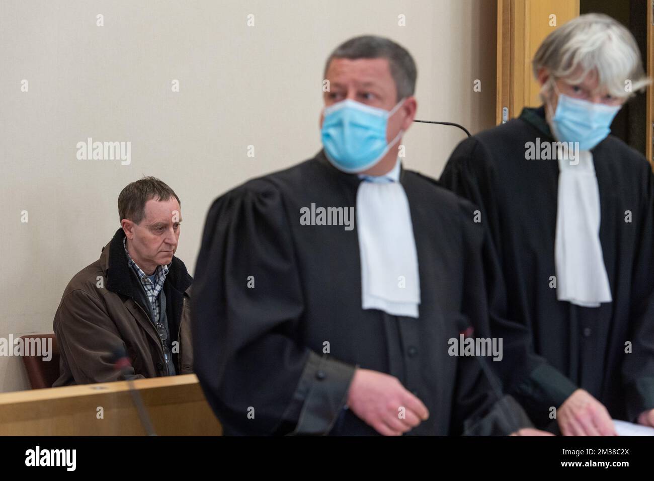 The accused Karel B. is seen at the jury constitution for the assizes trial of Karel B., before the Assizes Court of Limburg in Tongeren on Tuesday 15 February 2022. Ten months after his wife Annick Haesevoets had died, Karel B. ended up in jail on February 7, 2017. Only then did it become clear why the woman had died in April 2016. A jar of tiramisu that she had eaten turned out to contain large doses of remnants of medicines, including sleeping pills. The man vehemently denies his involvement. Since February 2018 he was allowed to go home with an ankle bracelet. BELGA PHOTO JONAS ROOSENS Stock Photo