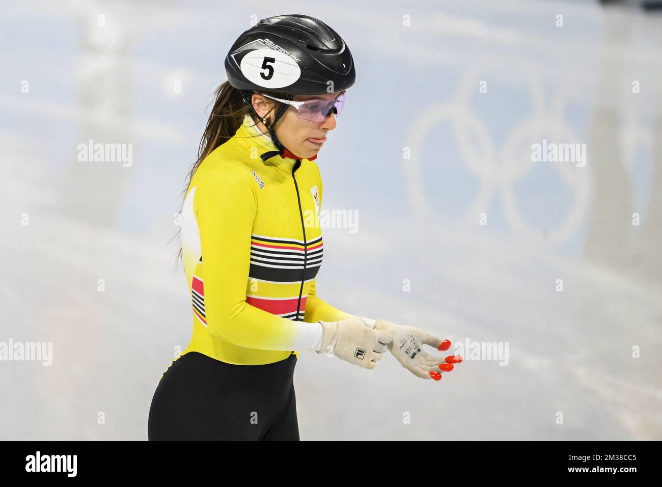Belgian shorttrack skater Hanne Desmet looks dejected after the women's Shorttrack 1500m A-final at the Beijing 2022 Winter Olympics in Beijing, China, Wednesday 16 February 2022. The winter Olympics are taking place from 4 February to 20 February 2022. BELGA PHOTO LAURIE DIEFFEMBACQ Stock Photo