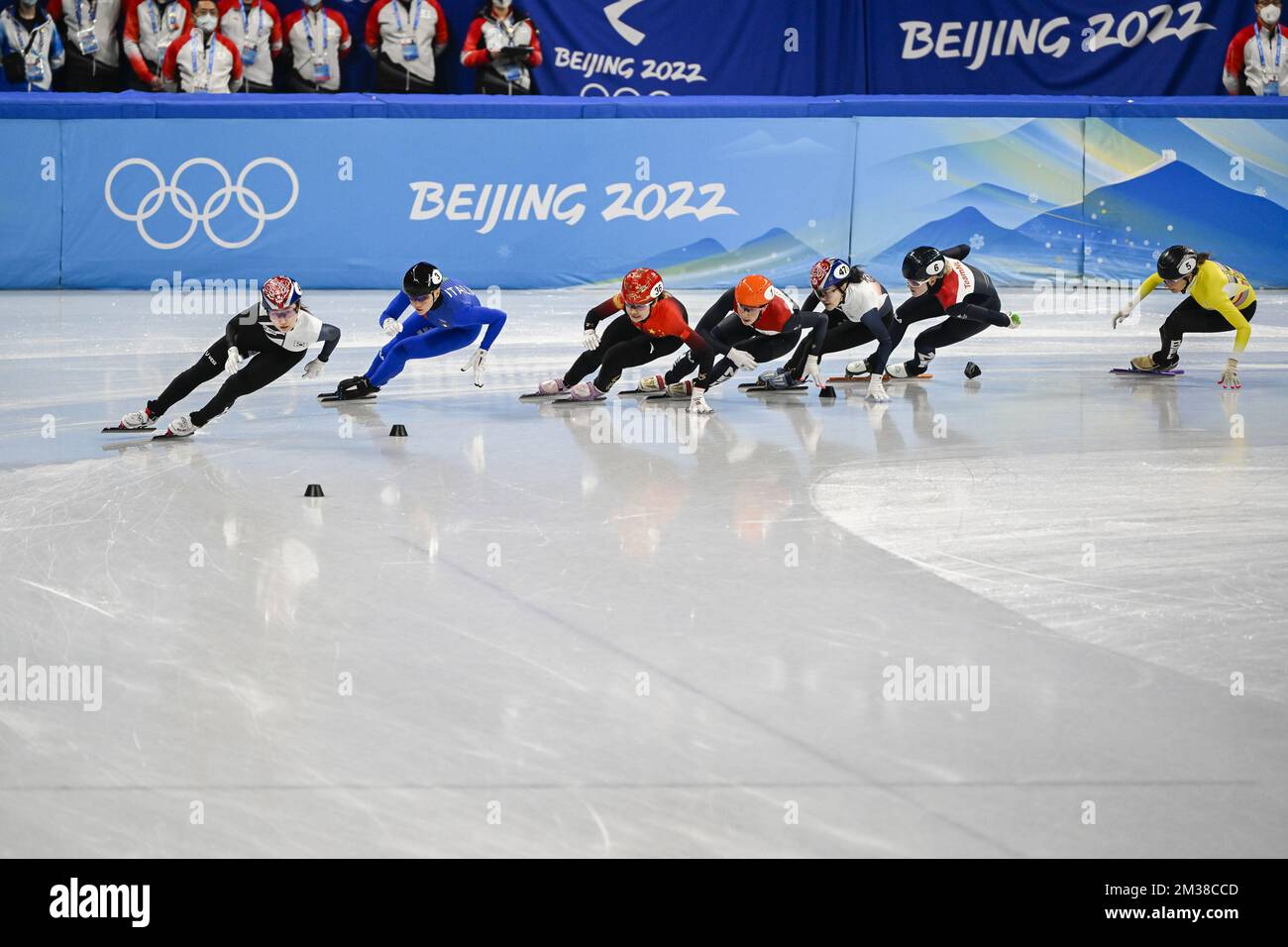 Belgian shorttrack skater Hanne Desmet (R) pictured in action during the women's Shorttrack 1500m A-final at the Beijing 2022 Winter Olympics in Beijing, China, Wednesday 16 February 2022. The winter Olympics are taking place from 4 February to 20 February 2022. BELGA PHOTO LAURIE DIEFFEMBACQ Stock Photo