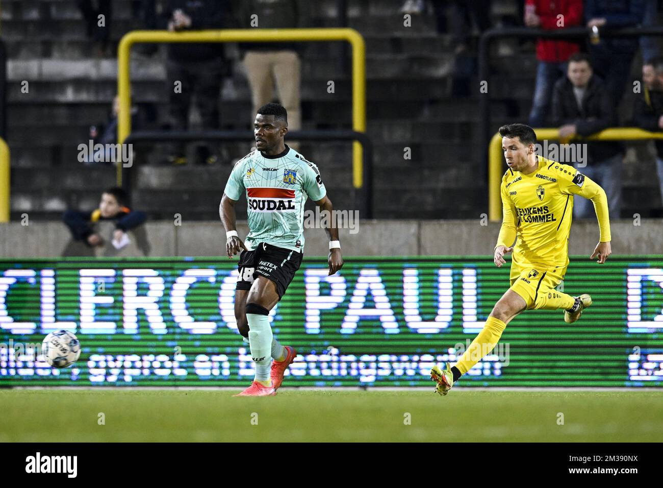 Westerlo's Kouya Mabea and Lierse's Jonathan Hendrickx fight for the ball during a soccer match between Lierse Kempenzonen and KVC Westerlo, Wednesday 16 March 2022 in Lier, a delayed game of day 21 of the '1B Pro League' second division of the Belgian soccer championship. BELGA PHOTO TOM GOYVAERTS Stock Photo