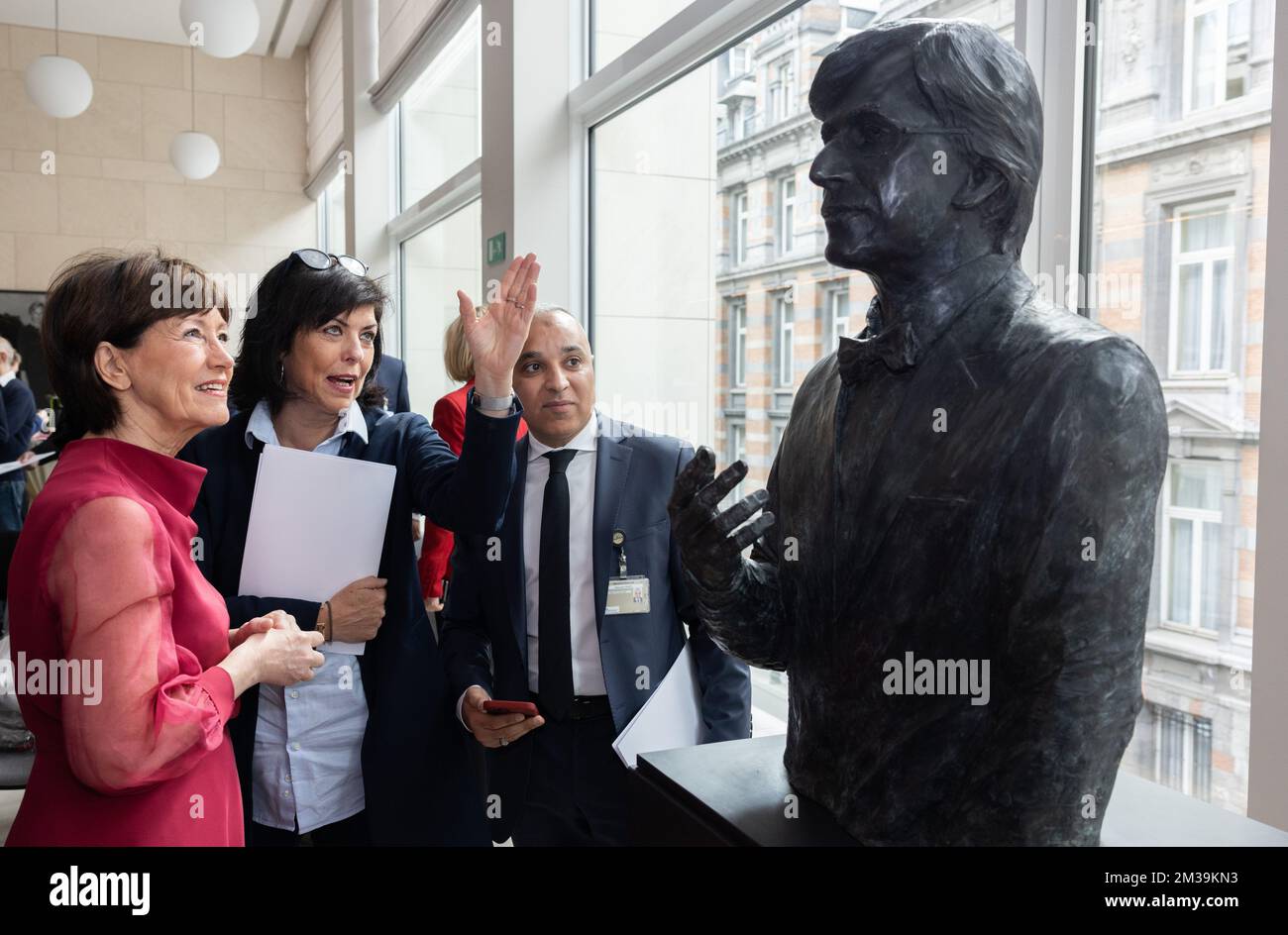 PS' Laurette Onkelinx, Joelle Milquet and PS' Ridouane Chahid pictured during the inauguration of a sculpture of Walloon Minister President Elio Di Rupo, Friday 22 April 2022 at the Chamber at the Federal Parliament in Brussels. BELGA PHOTO BENOIT DOPPAGNE Stock Photo