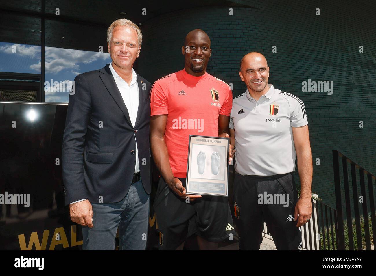 Former KBVB URBSFA CEO Peter Bossaert, Belgium's Romelu Lukaku and ...