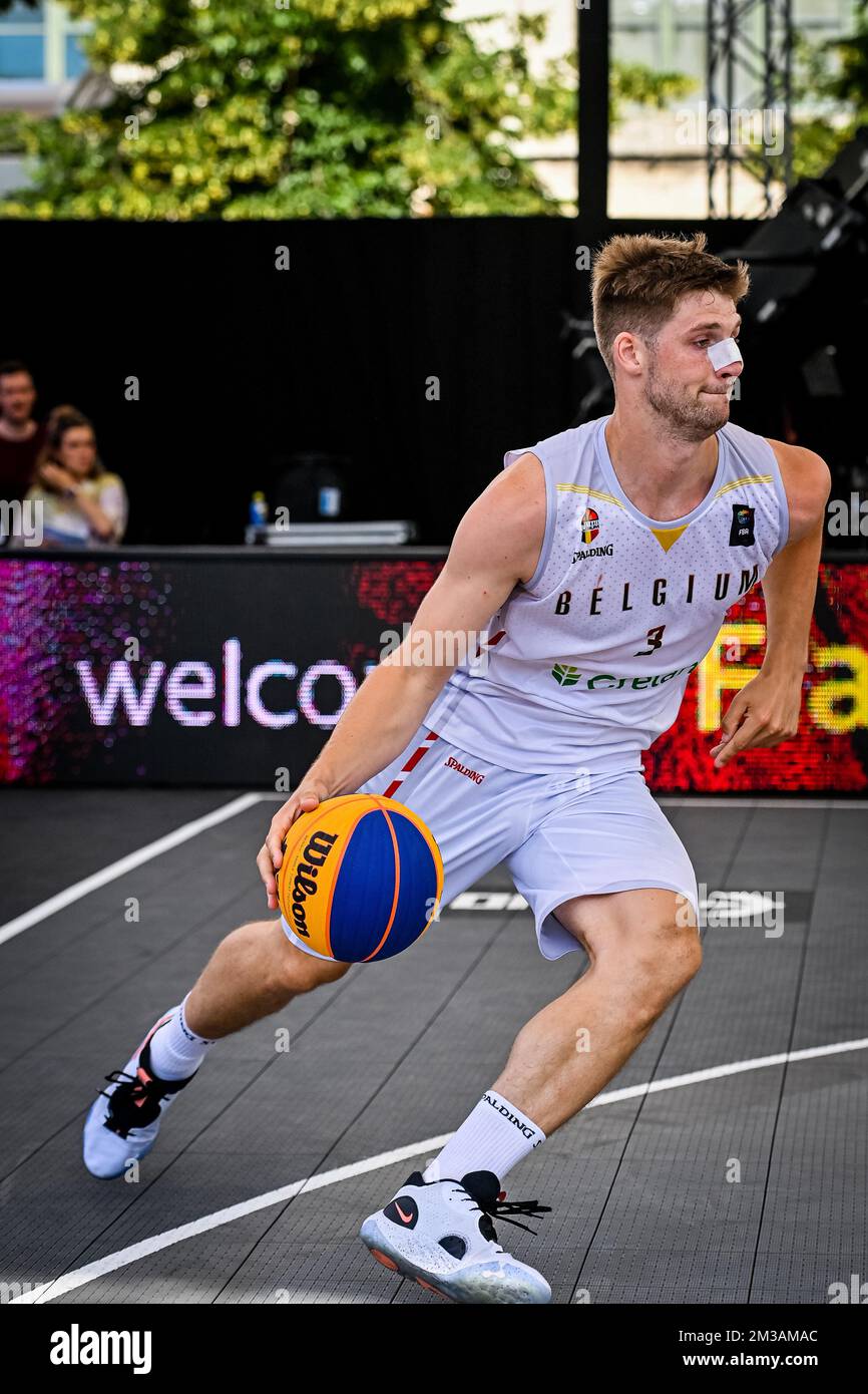 Belgium's Bryan De Valck pictured in action during a 3x3 basketball game  between Belgium and USA, the third game (out of four) of the Men's  Qualifier stage at the FIBA 2022 world