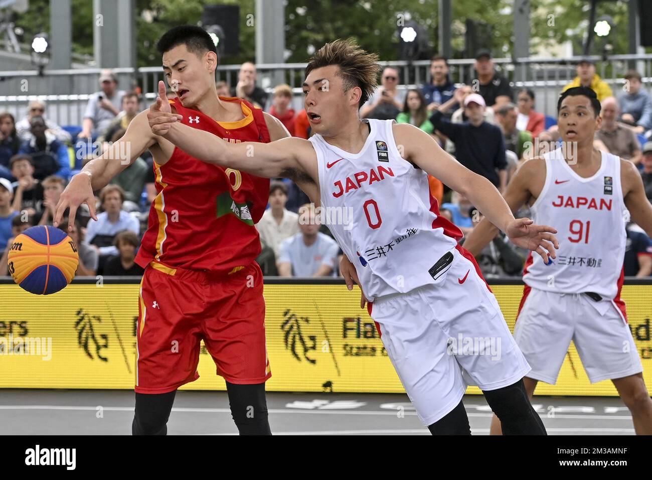 China's Peng Yan, Japan's Ryo Sadohara and Japan's Tomoya Ochiai ...