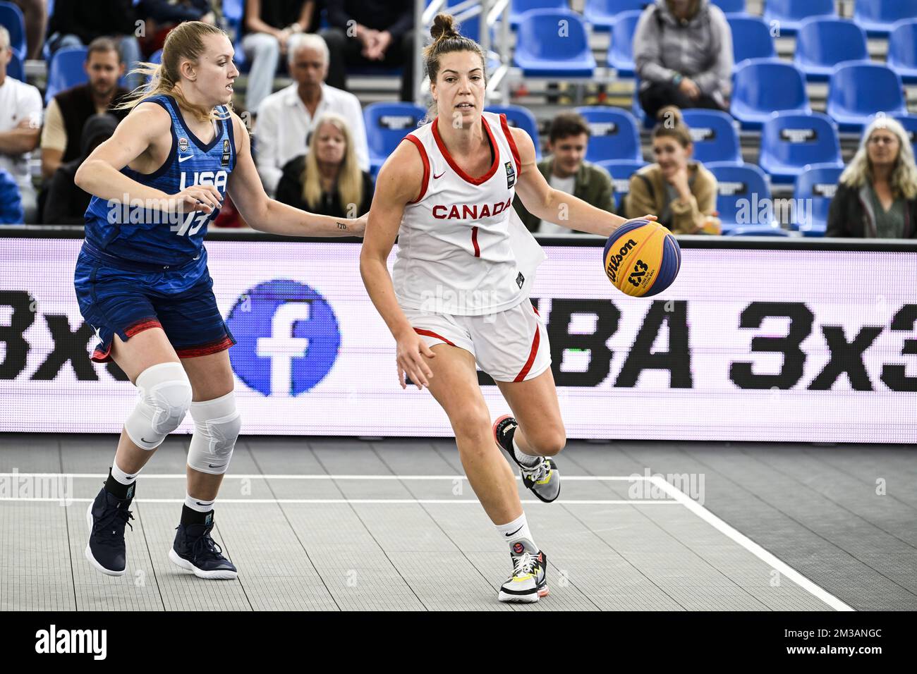 US' Lauren Cox And Canada's Michelle Plouffe Pictured In Action During ...