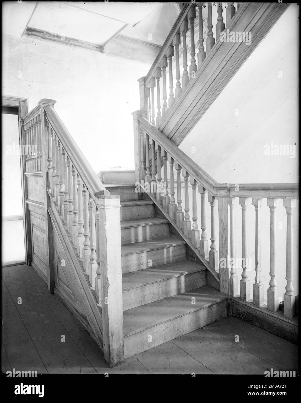 Horsham, Pennsylvania, 859 County Line Road, interior detail, stairway, Keith House, 1721 , Houses, Interiors, Stairways. Frank Cousins Glass Plate Negatives Collection Stock Photo