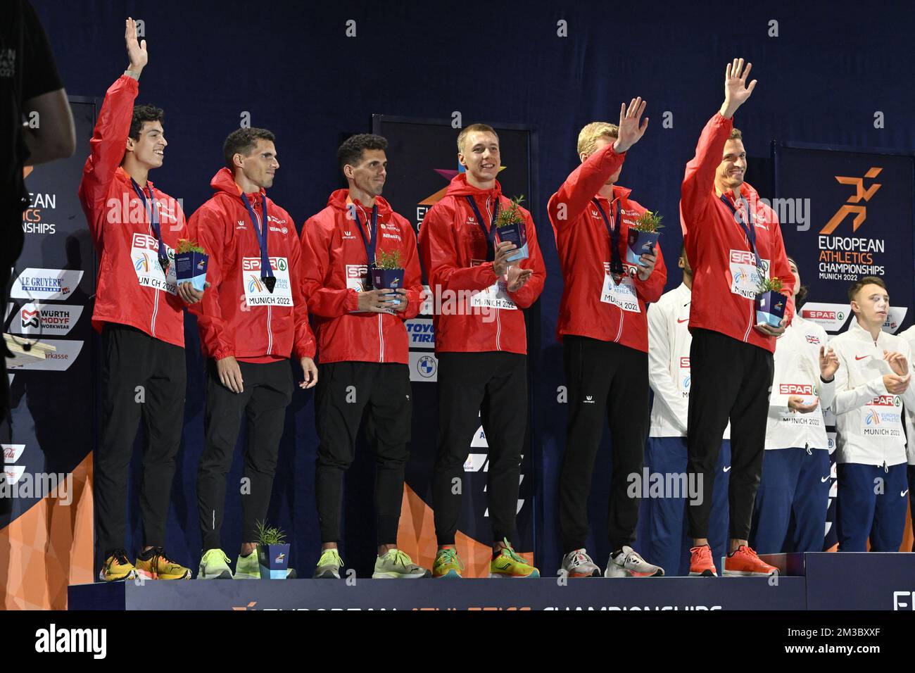 L-R, Belgian Jonathan Sacoor, Belgian Jonathan Borlee, Belgian Kevin Borlee, Belgian Julien Watrin, Belgian Alexander Doom and Belgian Dylan Borlee celebrate on the podium with their silver medal on the podium of the men's 4x400m relay race at the European Championships athletics, at Munich 2022, Germany, on Saturday 20 August 2022. The second edition of the European Championships takes place from 11 to 22 August and features nine sports. BELGA PHOTO ERIC LALMAND Stock Photo