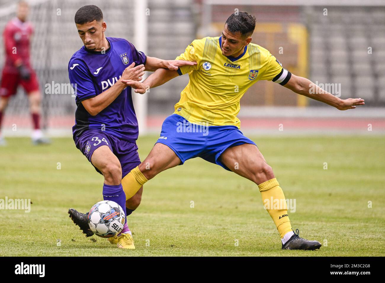 RSCA Futures' Mohamed Bouchouari and Beveren's Kevin Hoggas fight for the  ball during a soccer match between RSC Anderlecht Futures (u23) and SK  Beveren, Saturday 27 August 2022 in Brussels, on day