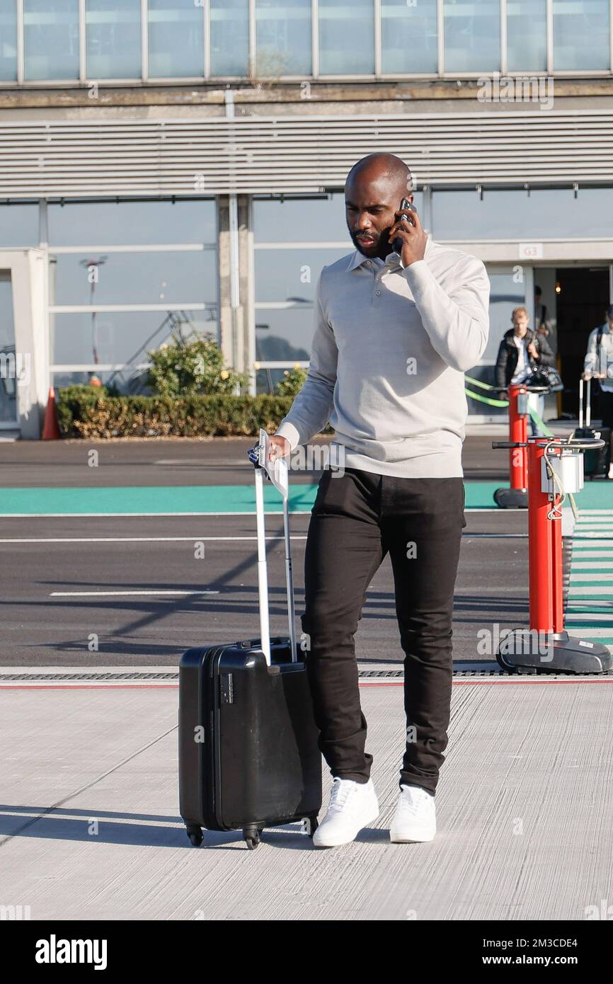 Club's Eder Balanta pictured at the departure of Belgian soccer team Club Brugge at Oostende airport, on the way to Portugal, Monday 12 September 2022, for Tomorrow's game against Portuguese FC Porto in the Uefa Champions League group stage. BELGA PHOTO BRUNO FAHY Stock Photo